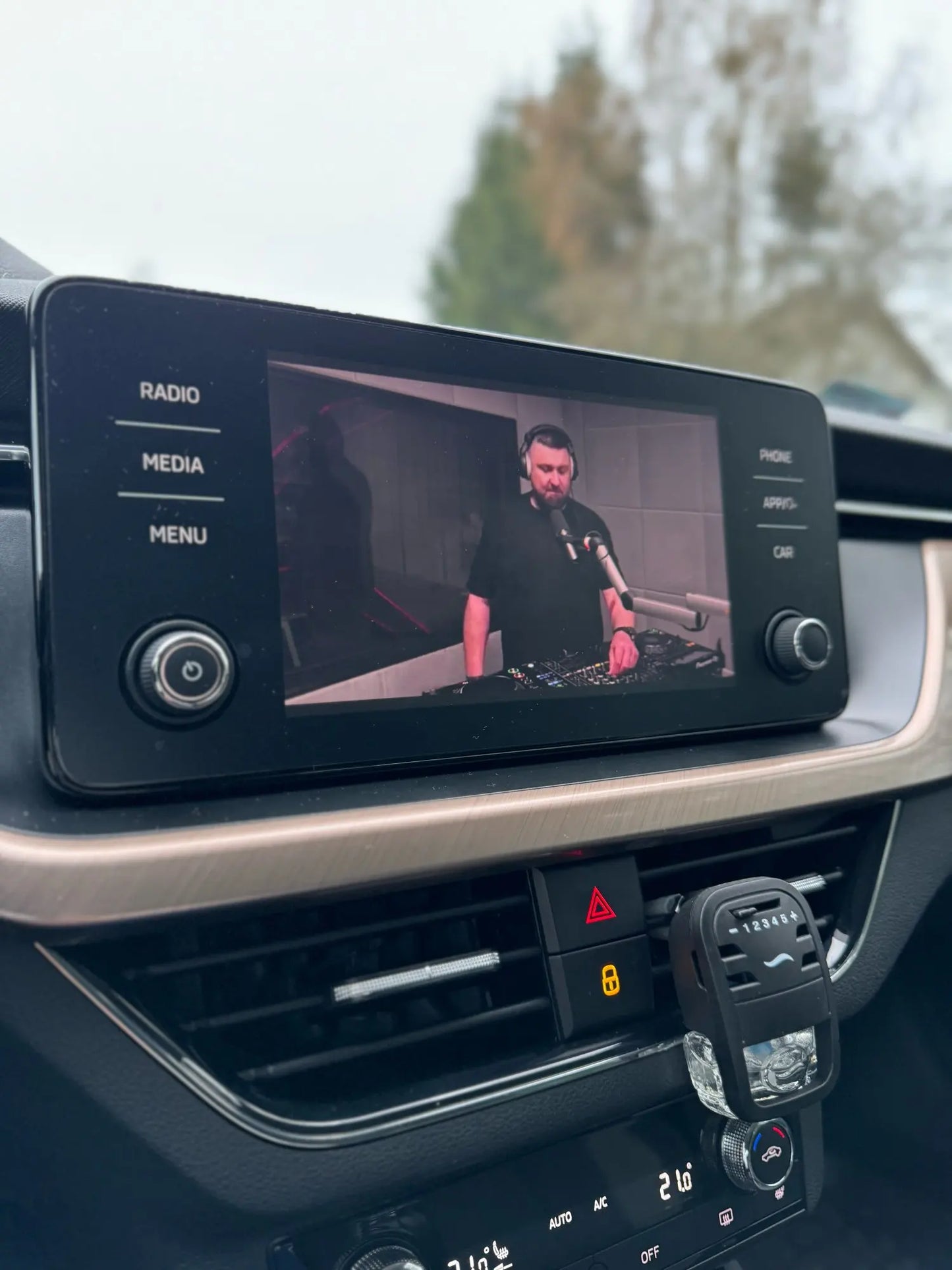 Youtube & Netflix AI-Box pour Skoda